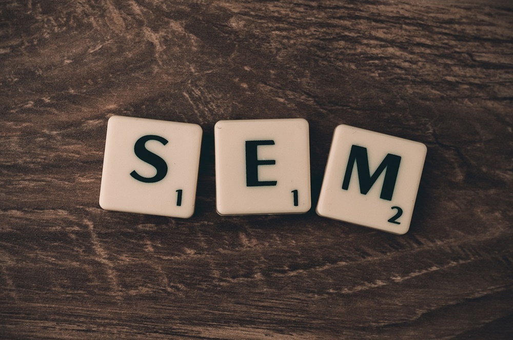 o-que-e-sem-SEO-Leelah